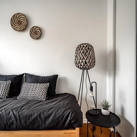 Akicity Santos Raven Apartament *