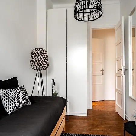 Akicity Santos Raven Apartament