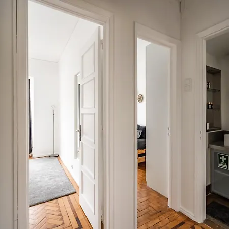 Akicity Santos Raven Lizbona