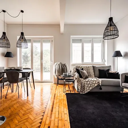 Akicity Santos Raven Apartment *