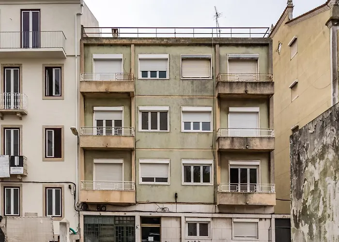 Akicity Santos Raven Lisboa